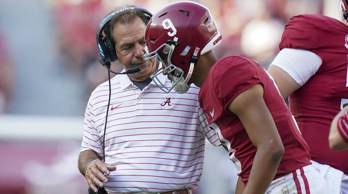 Nick Saban Addresses Alabama QB Bryce Young’s Shoulder Injury