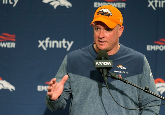 Broncos’ Hackett Says He Made Wrong Decision on Late Field Goal