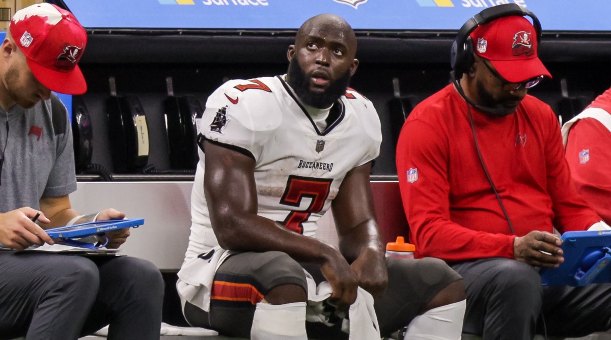 Bucs RB Leonard Fournette Apologizes to Fantasy Managers