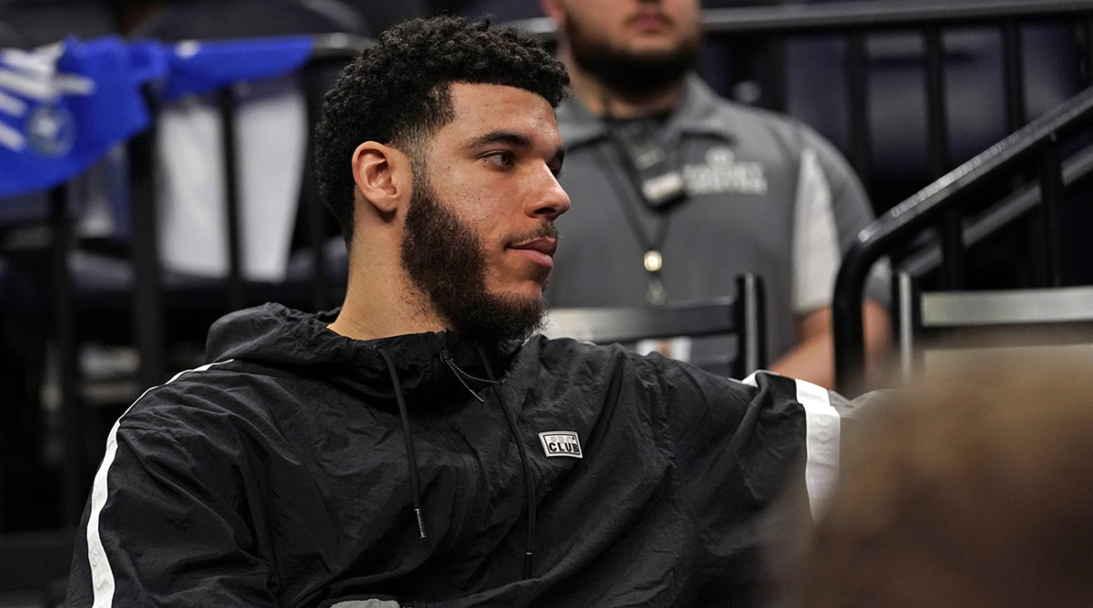 Bulls’ Lonzo Ball Offers Update on His Knee Ahead of Surgery