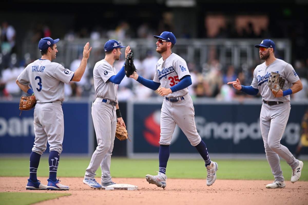 Dodgers Mistakenly Celebrate Playoff Berth Before Clinching