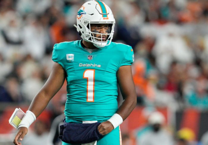 Dolphins’ Tua Tagovailoa Releases Statement After Scary ‘TNF’ Hit