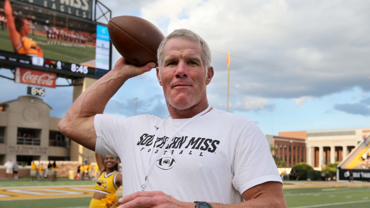 Figure in Brett Favre-Related Fraud Scandal Pleads Guilty