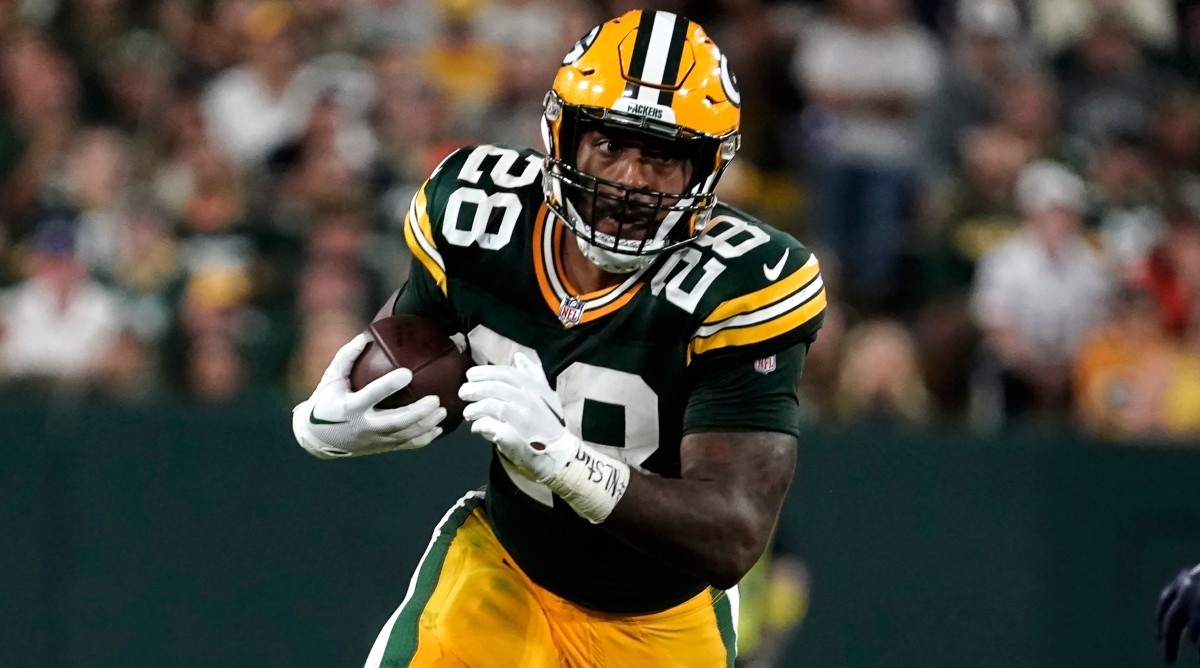 Green Bay Police Apologize for Shoving AJ Dillon