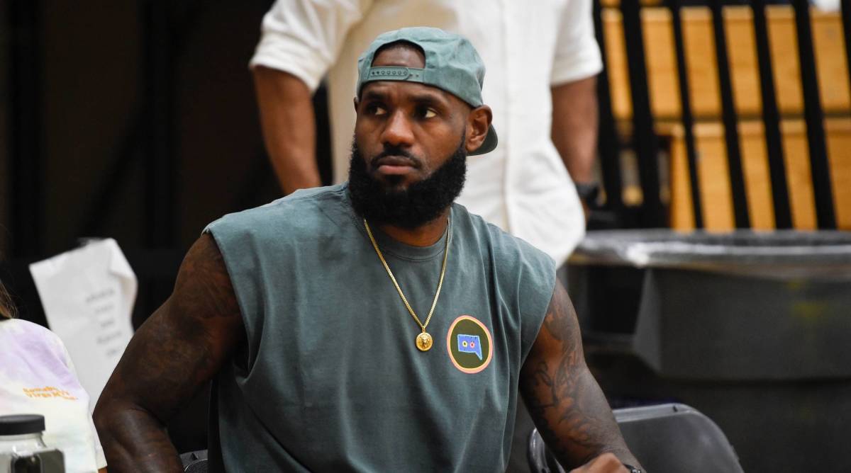 NBA’s Potential New CBA Rule Could Help LeBron’s Goal to Play With Sons