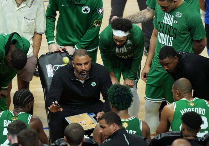 Report: Mazzulla Likely to Coach Celtics If Udoka Is Suspended
