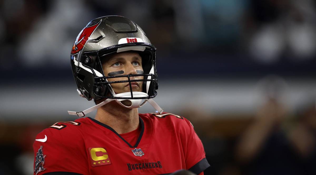 Tom Brady Addresses Ryan Fitzpatrick ‘That Motherf-----’ Rumor