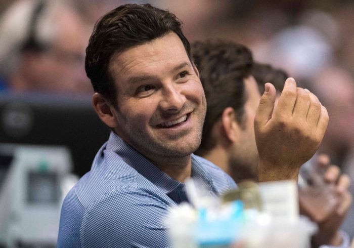 Tony Romo Dropped Some Gems During the Chiefs-Cardinals Blowout