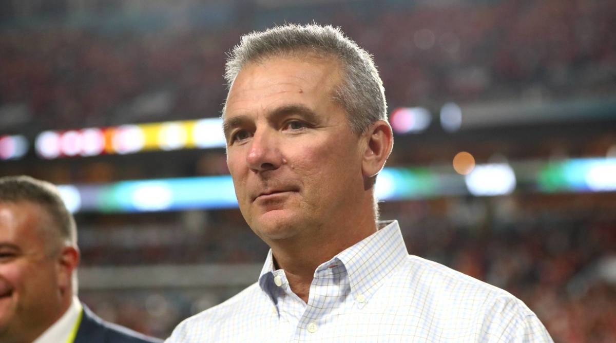 Urban Meyer ‘Expected’ to Stay at Fox Despite Nebraska Opening, per Report