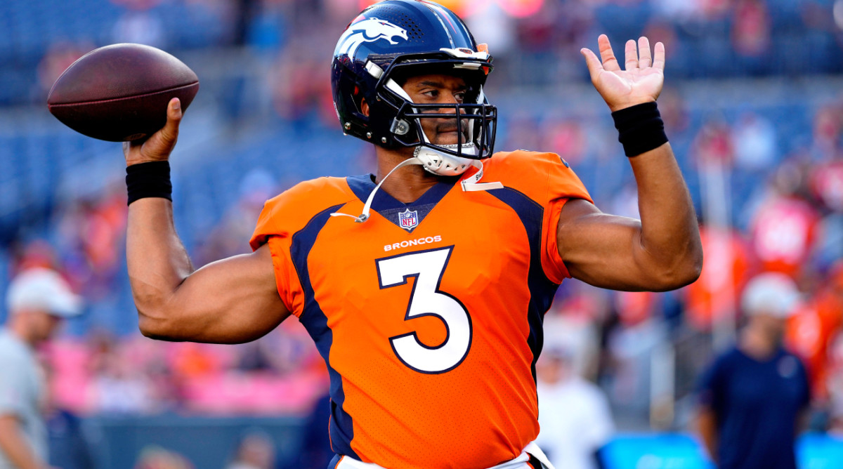 Broncos QB Russell Wilson Expects to Play Thursday vs. Colts