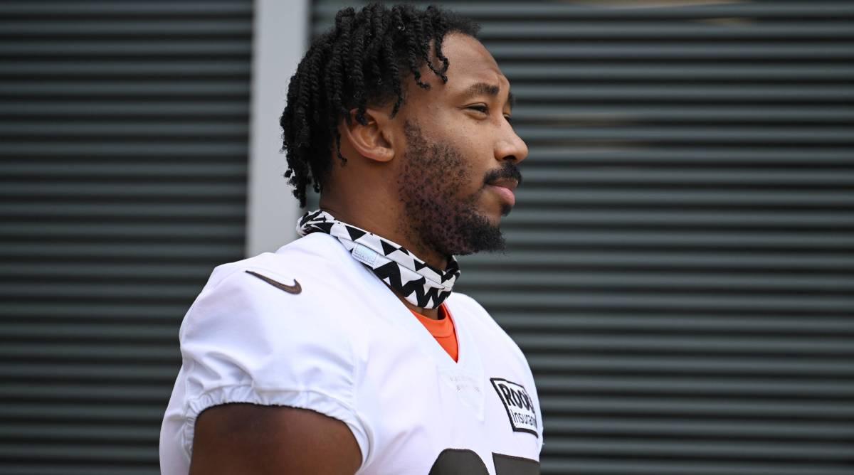 Browns’ Myles Garrett to Be Impeded by Shoulder Injury For 2-4 Weeks, per Report