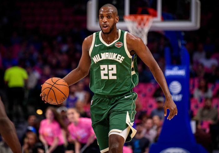 Bucks’ Khris Middleton to Miss Time After Wrist Surgery, per Report