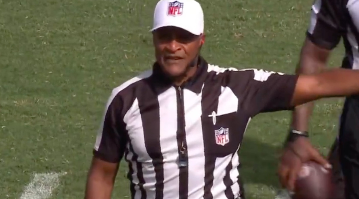 Cordarrelle Patterson Changes Twitter Profile Pic to Referee