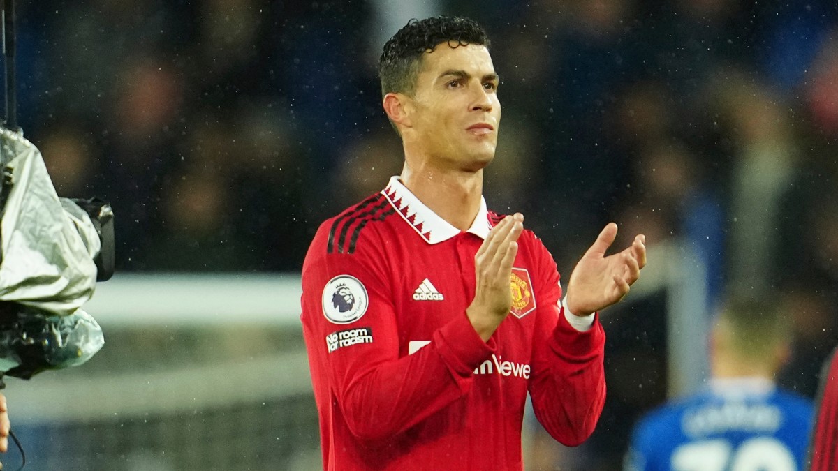 Cristiano Ronaldo Reacts to Discipline by Manchester United