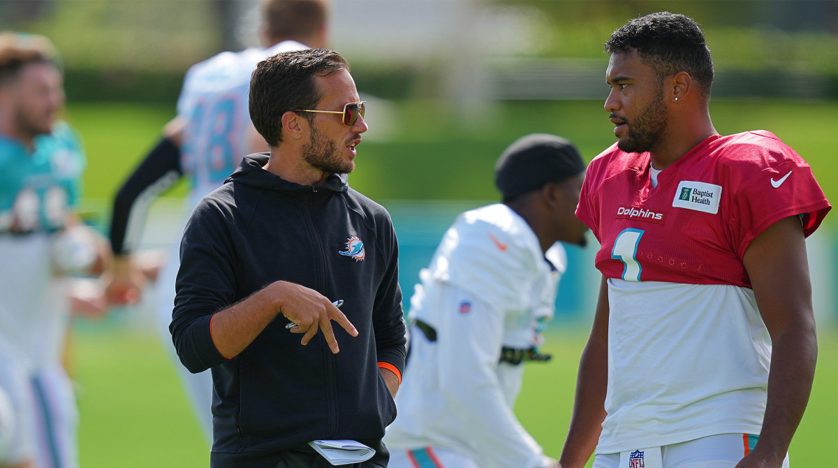 Dolphins Coach Addresses Outside Noise After Tagovailoa’s Injury
