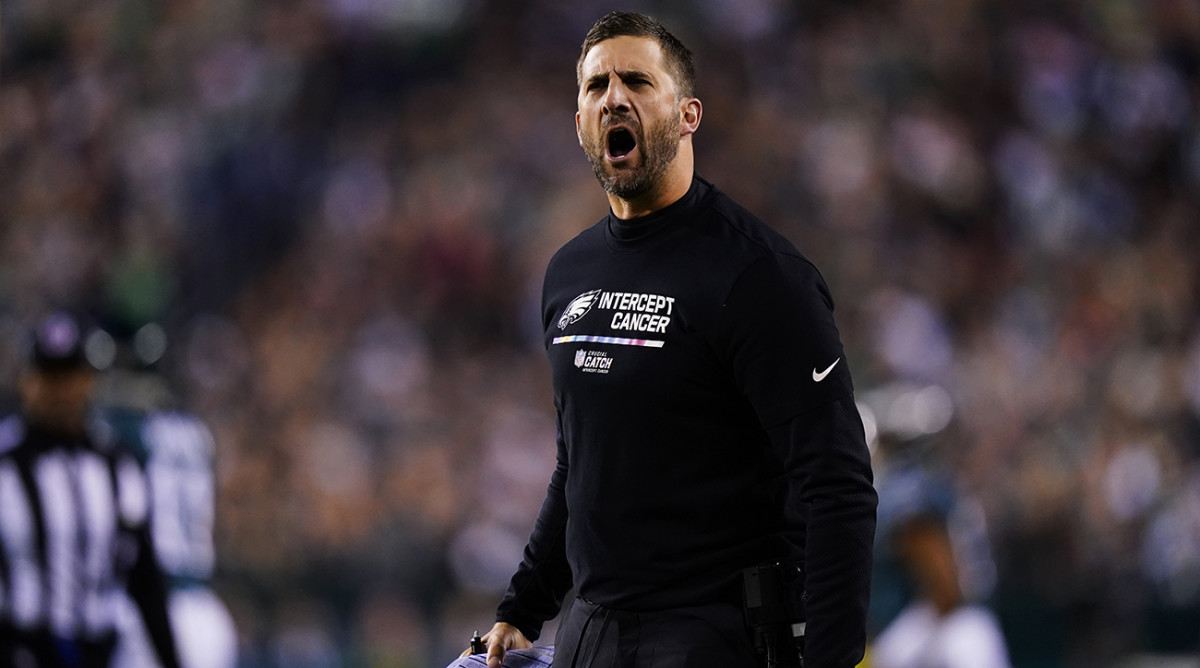 Eagles’ Nick Sirianni Explains Heated Sideline Moment vs. Cowboys