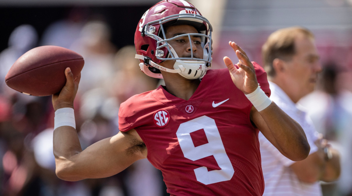 Fans Can Buy Stock in Top College Quarterbacks With New App