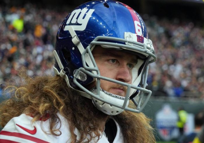 Giants’ Jamie Gillan Remains in London Due to Passport Issue, per Report