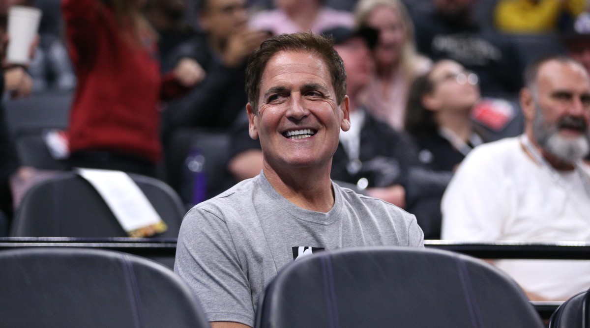 Indiana Grad Mark Cuban Trolls Michigan With Website Purchase