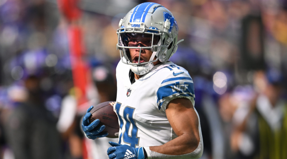 Lions’ Amon-Ra St. Brown Ruled Out With Concussion vs. Cowboys