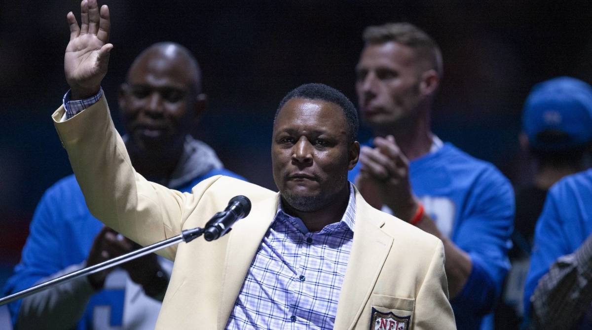 Lions to Honor Barry Sanders With Statue at Ford Field in 2023