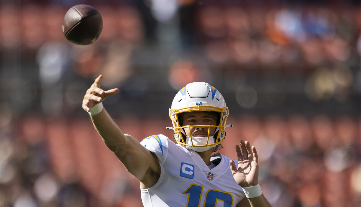 MNF: Broncos and Chargers Odds, Bets and Point Total Breakdown