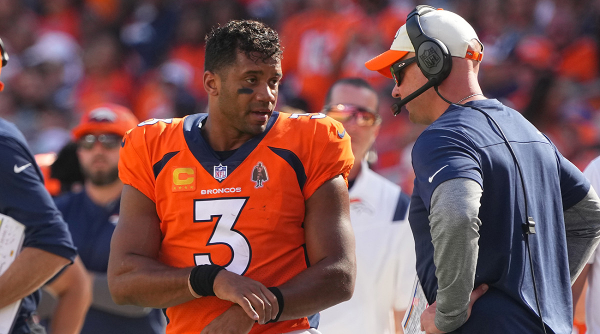 NFL Week 8 Preview: The Situation With the Broncos Heats Up