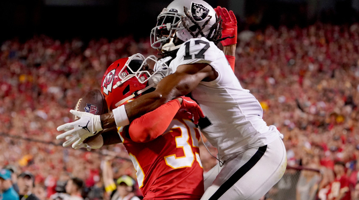 Pass Interference Calls in Chiefs-Raiders Game Spark Debate