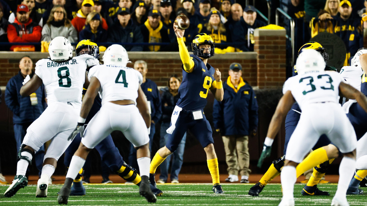 Players Brawl in Tunnel Following Michigan’s Win Over Michigan State