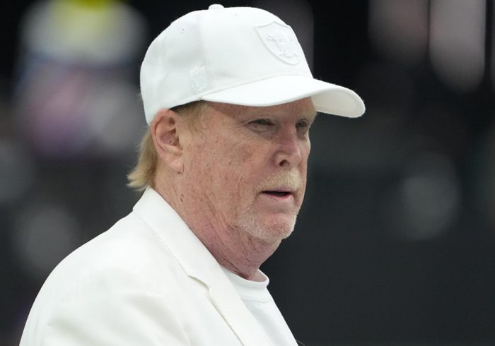 Raiders’ Mark Davis Says McDaniels Will Be Coach for ‘Years to Come’
