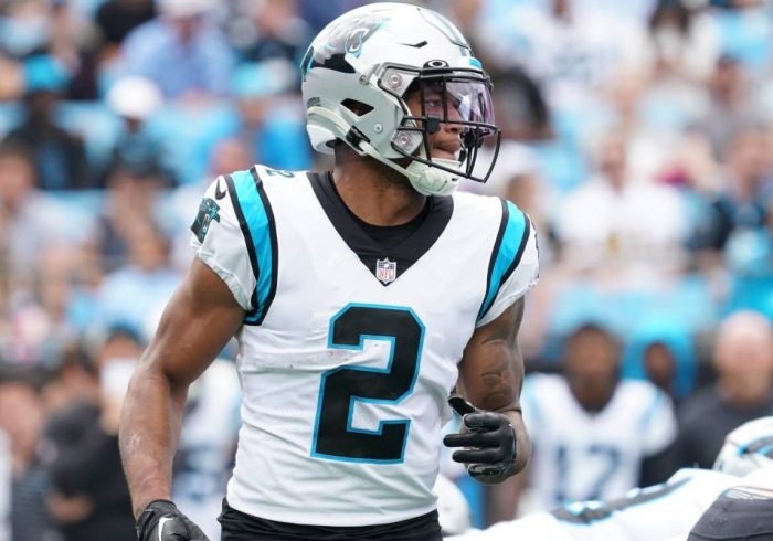 Report: Panthers Unlikely to Trade DJ Moore
