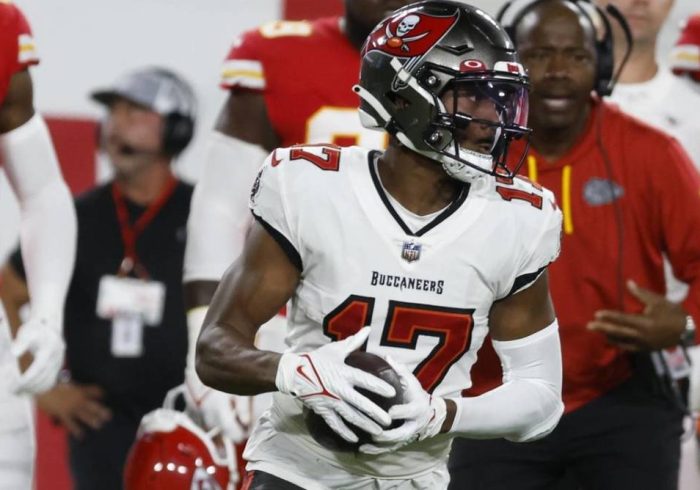 Russell Gage Questionable for Buccaneers vs. Falcons