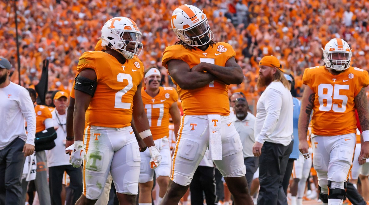 Tennessee Soars Up Rankings in AP College Football Poll