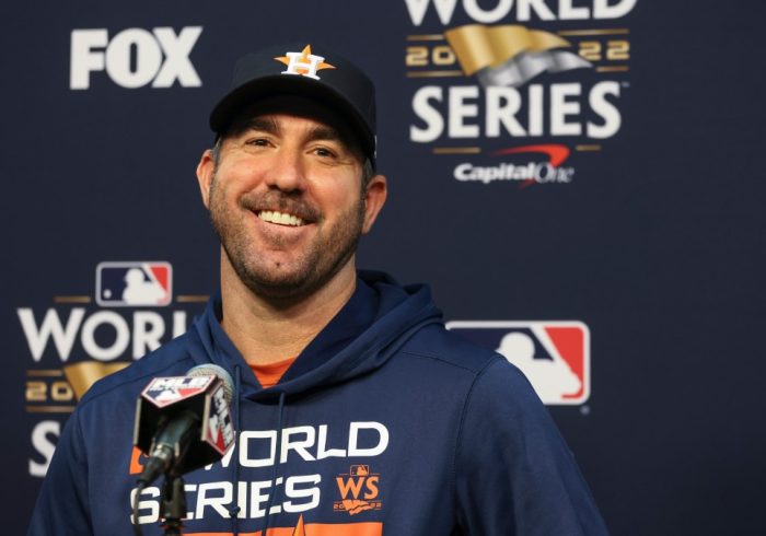 Astros’ Justin Verlander Explains Why He Flipped Off Phillies Fans