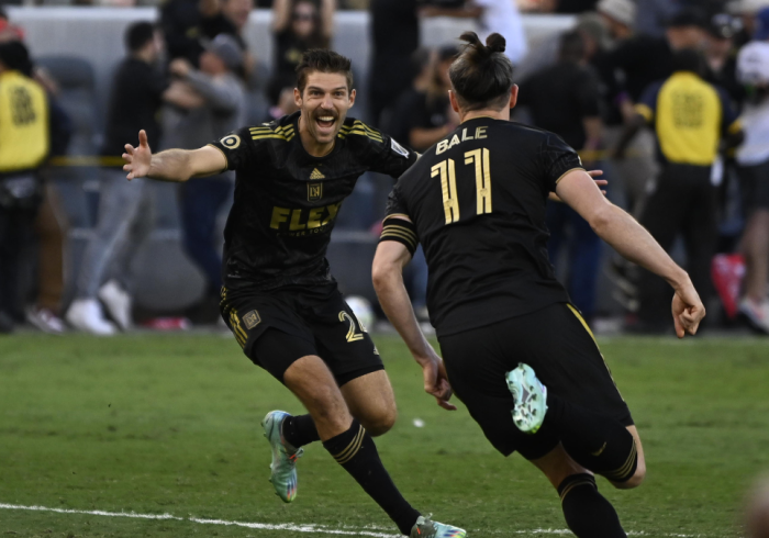 Bale Scores 128th-Minute Equalizer in Wild MLS Cup Final