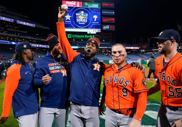 Baseball World Reacts to Astros Game 4 No-Hitter vs. Phillies