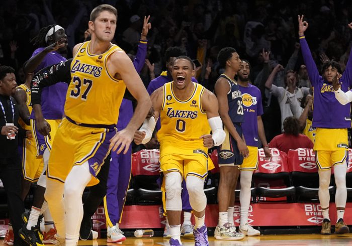 Lakers Reserve Says He Feels Like LeBron After Buzzer Beater