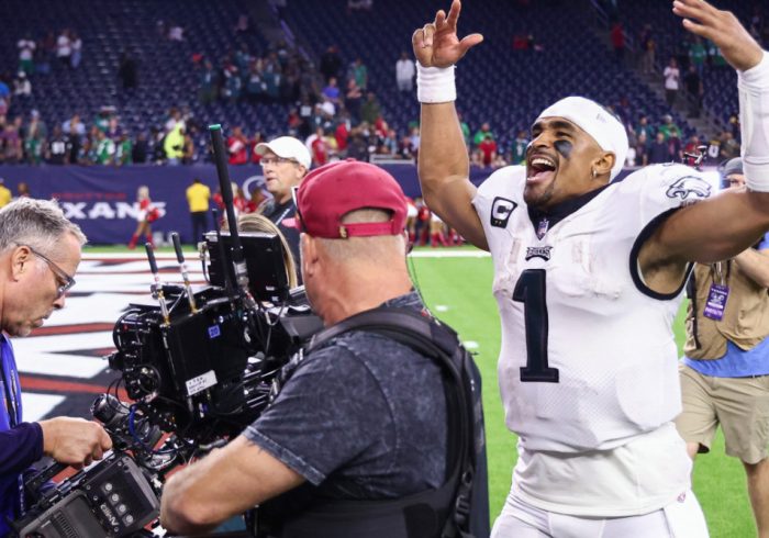 Watch: Jalen Hurts Gets 'M-V-P' Chants in Houston After Eagles Move to 8-0