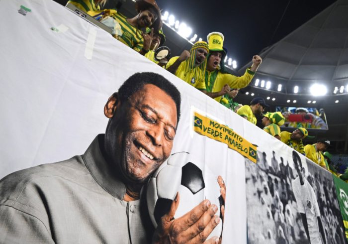 Sports World Reacts to Death of Brazilian Soccer Great Pele