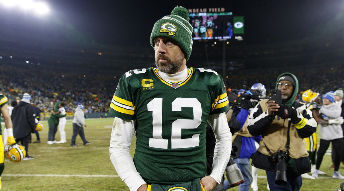 Aaron Rodgers Responds to Packers Trade Rumors
