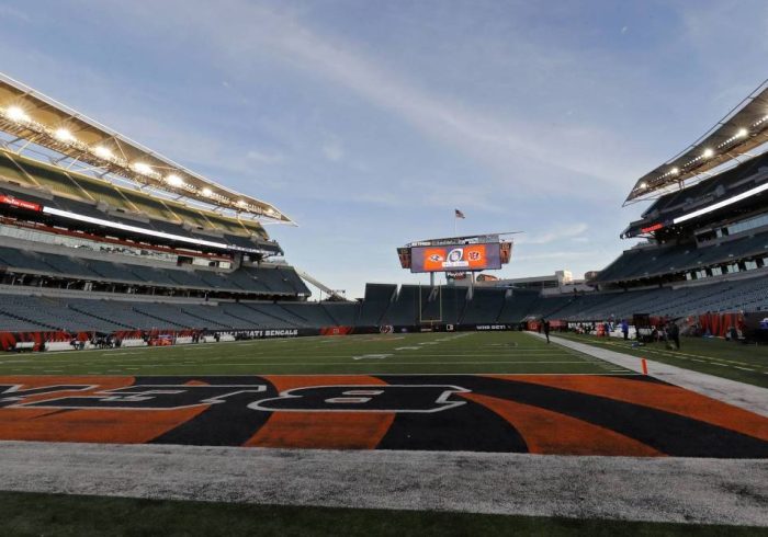 Bengals Starters Jonah Williams, Alex Cappa Out vs. Chiefs