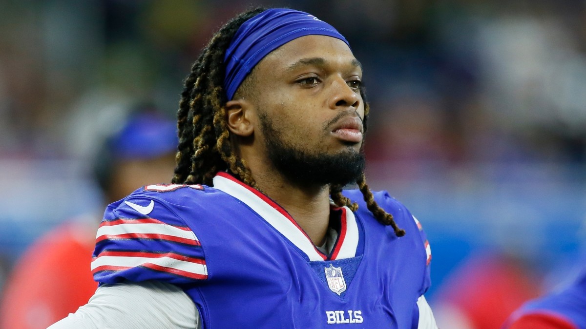 Bills-Bengals Temporarily Suspended After Damar Hamlin’s Injury