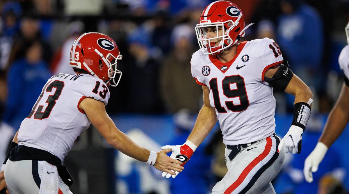 Brock Bowers Discusses Replacing Stetson Bennett at Presser