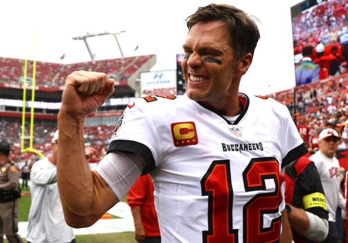 Buccaneers and Tom Brady Could Pay Off Big After Rallying to Make Playoffs