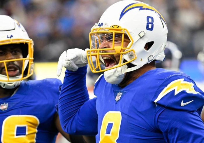 Chargers’ Van Noy, Joseph-Day Sum Up Collapse Flawlessly
