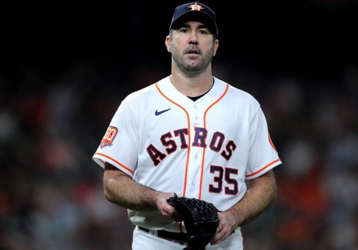 Cy Young Awards for Verlander, Alcántara Have Spelling Mistake