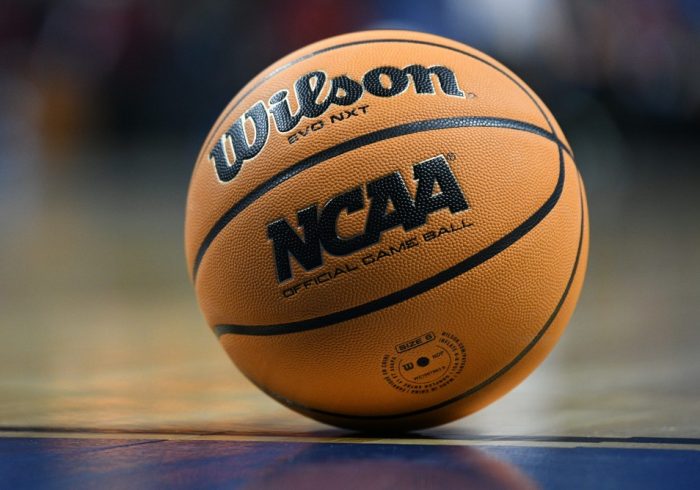 Five D-III MBB Players Hospitalized After Strenuous Practice