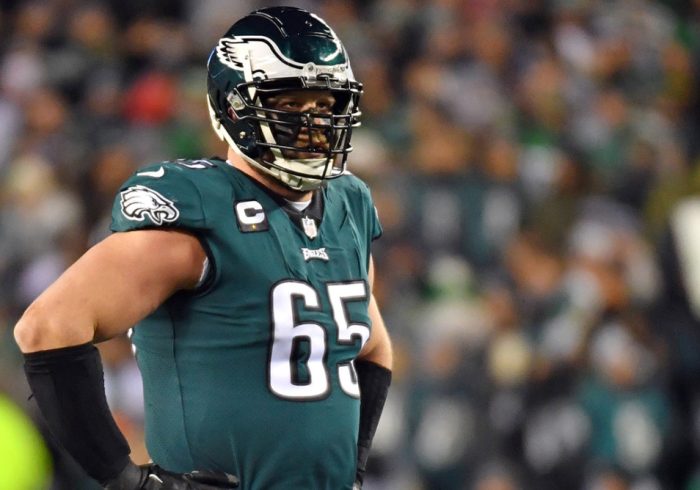 How Eagles’ Tackle Lane Johnson Eats 4,000 Calories and 300 Grams of Protein a Day