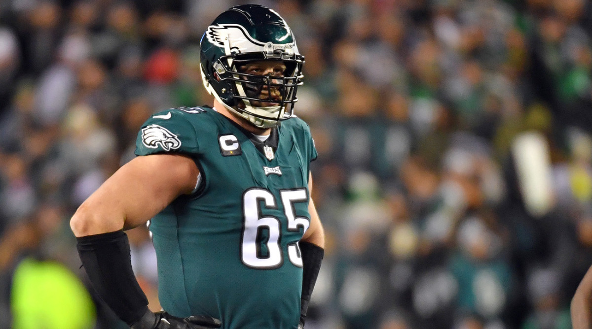 How Eagles’ Tackle Lane Johnson Eats 4,000 Calories and 300 Grams of Protein a Day