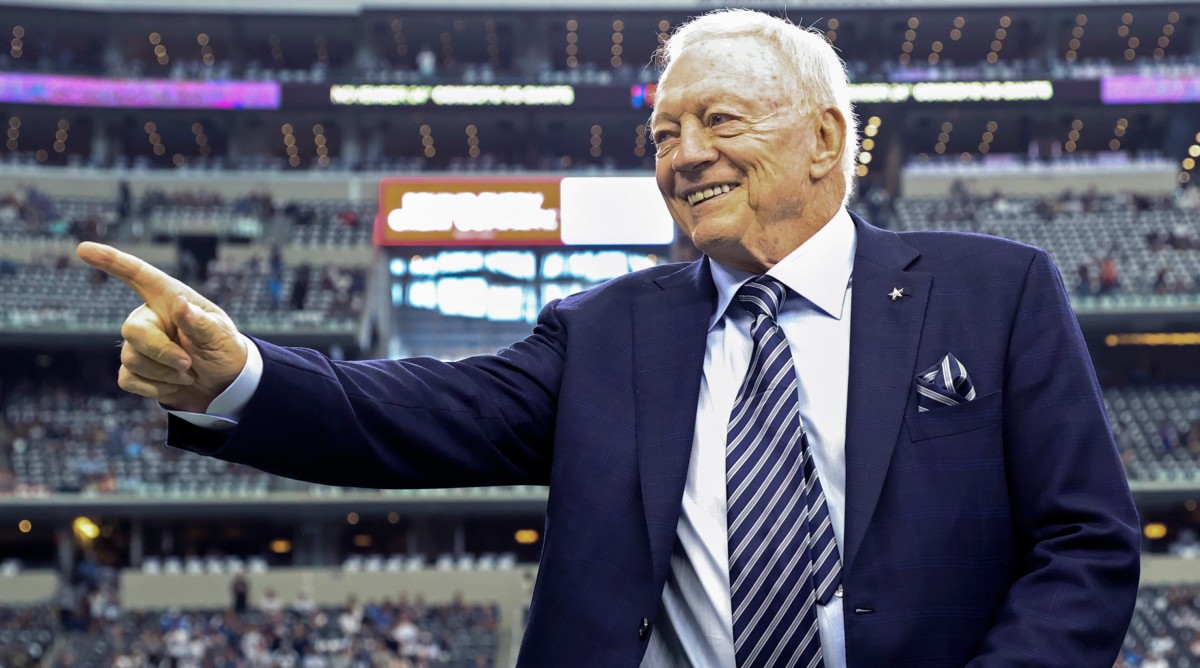 Jerry Jones Changes Tune, Says Cowboys Will Evaluate Kicker